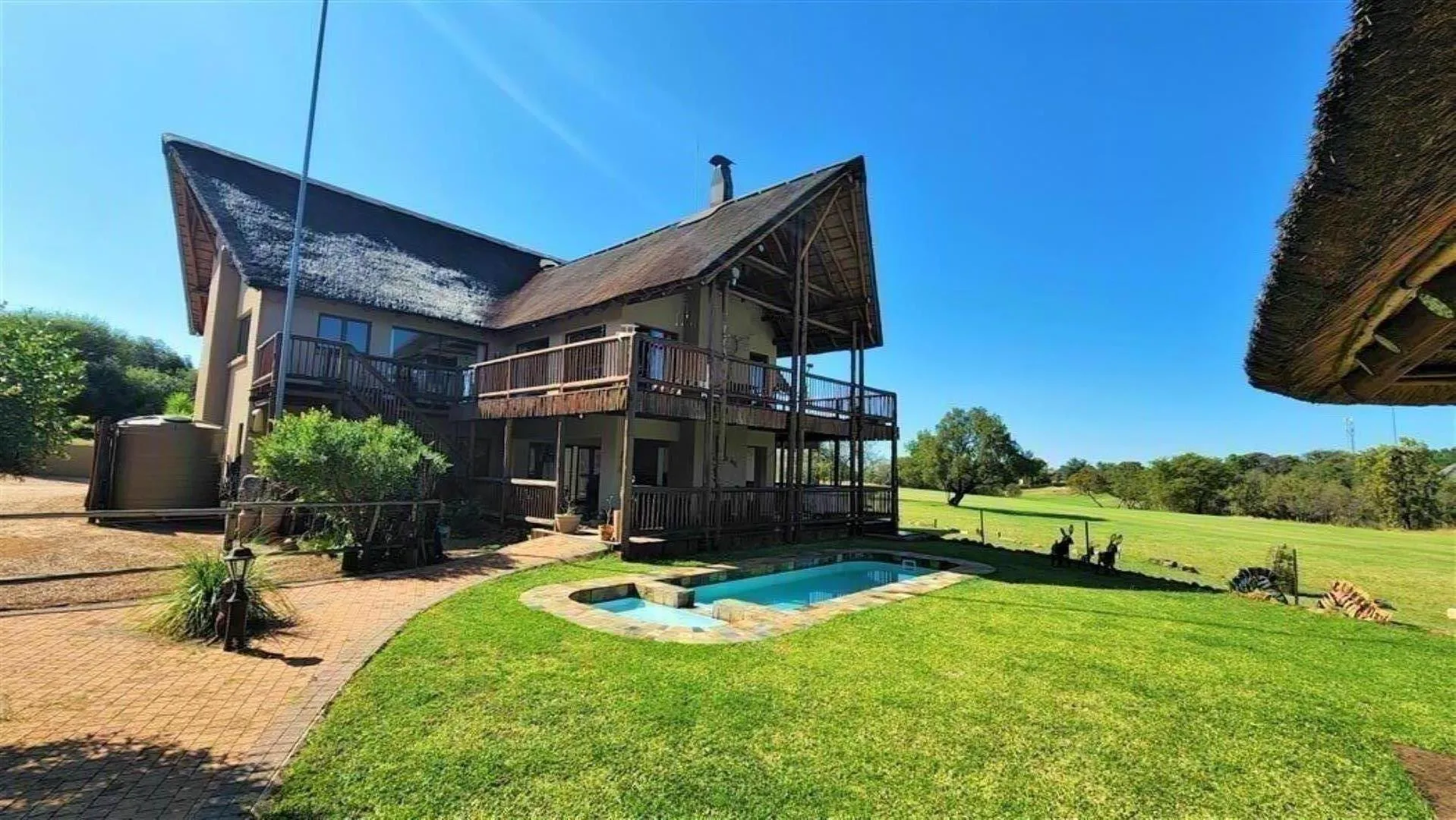 6 Bedroom House for sale in Koro Creek Golf Estate