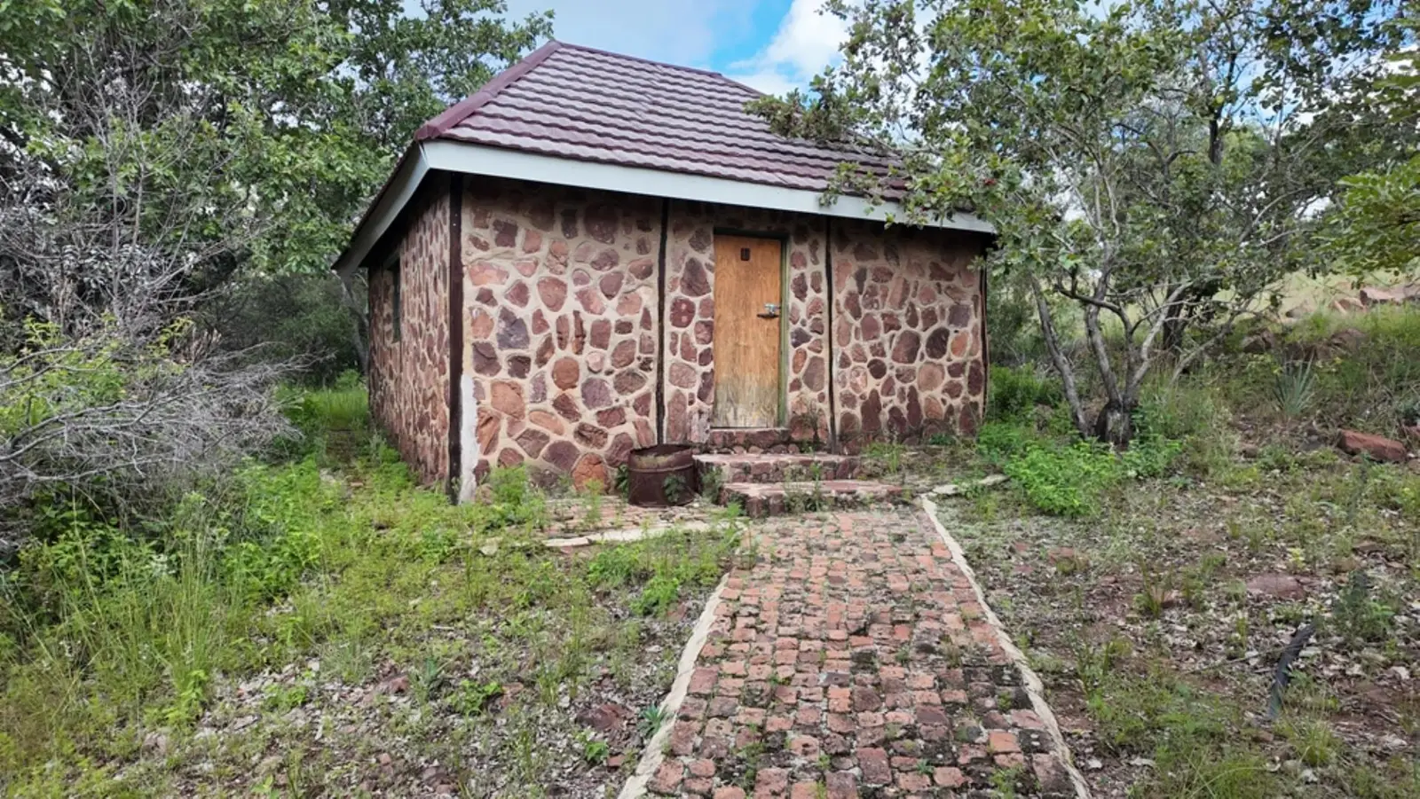 Property image 8