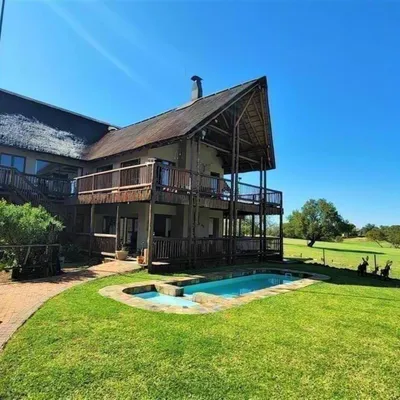 6 Bedroom House for sale in Koro Creek Golf Estate